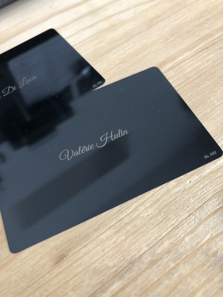 Cartes de visites effet or ou aluminium - Label Française Cartes de visites effet or ou aluminium - Label Française